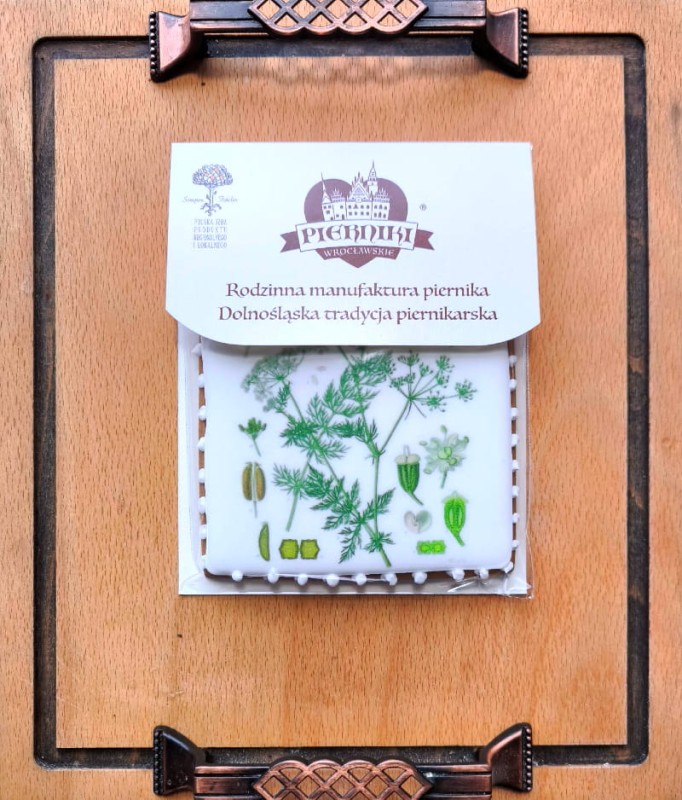 Kminek zwyczajny na pierniku   