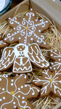 Aniołek z gwiazdkami z zawieszkami